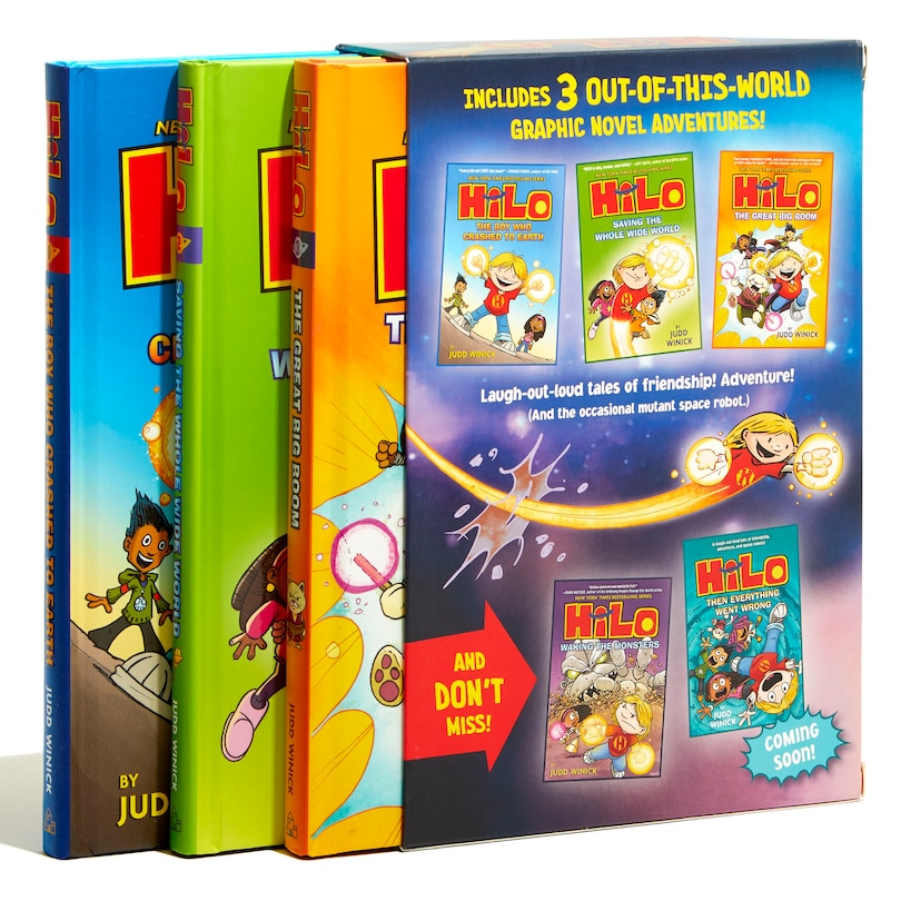 Aperçu du contenu_Hilo: Out-of-This-World Boxed Set