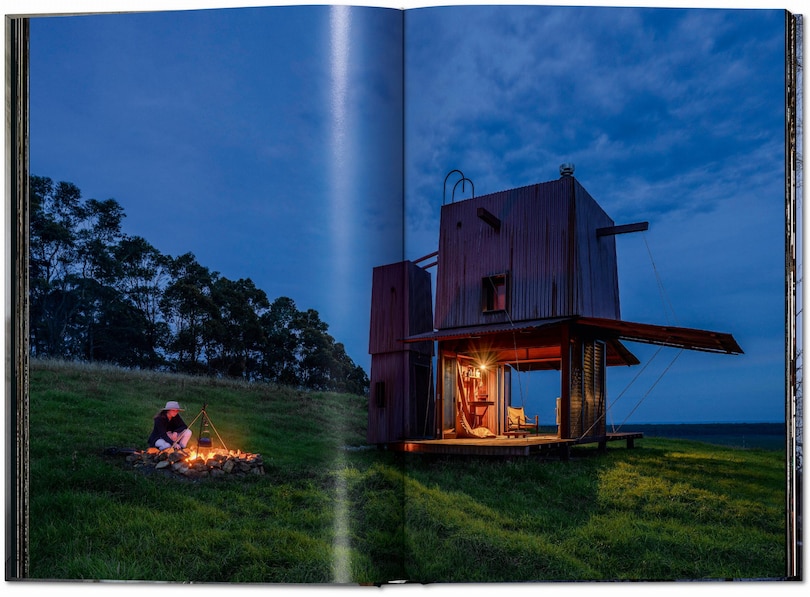 Sample content 4_Homes for Our Time. Small Houses