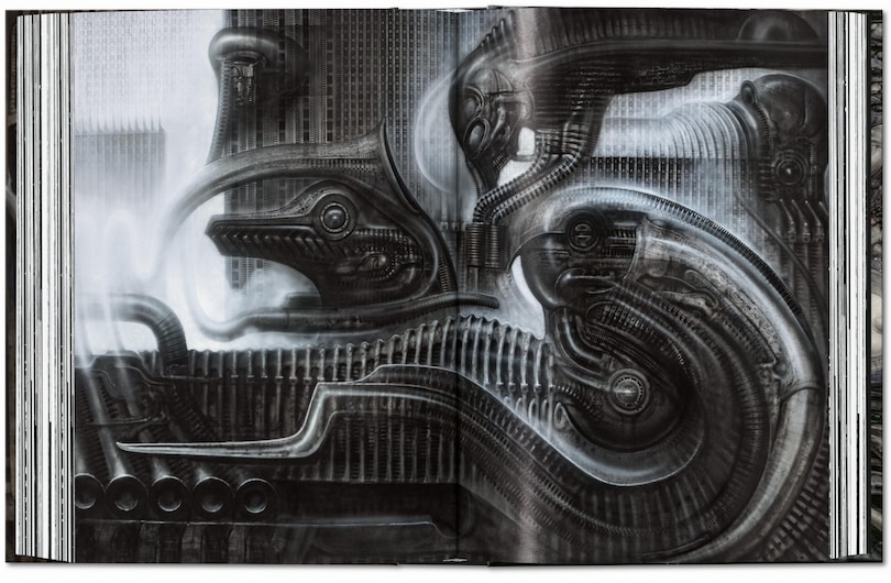 Sample content_HR Giger. 45th Ed.