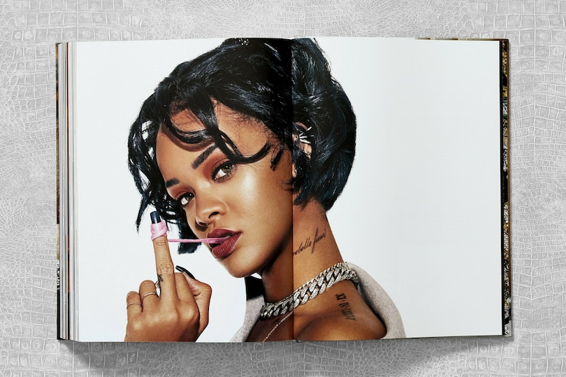 Sample content 3_Ice Cold. A Hip-Hop Jewelry History