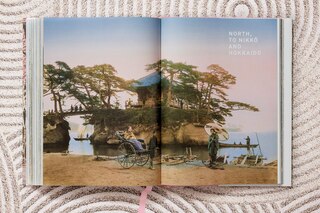Sample content 2_Japan 1900. A Portrait in Color