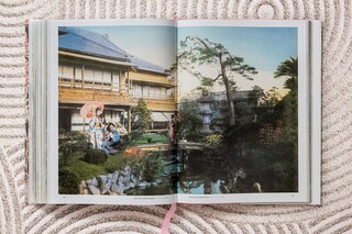 Sample content 3_Japan 1900. A Portrait in Color