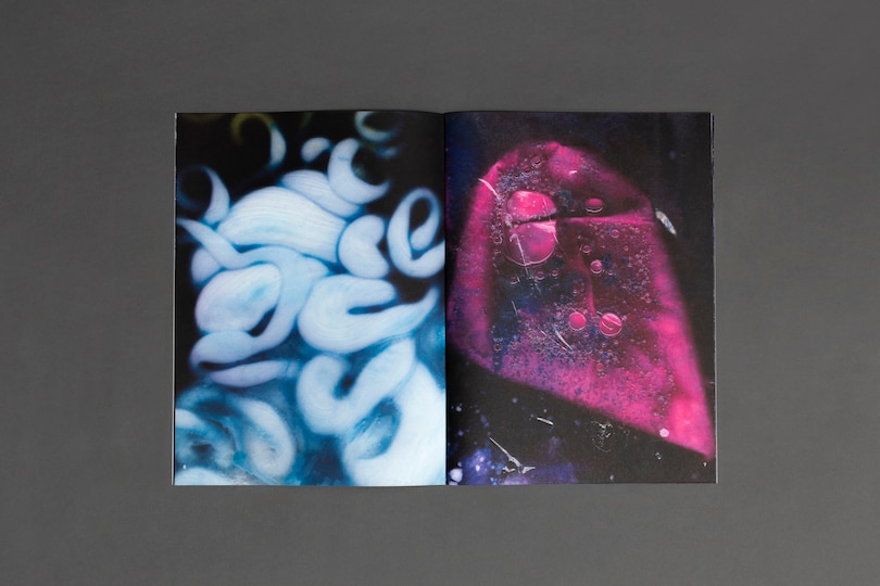 Sample content 4_Julia Gruner. Universal Azo Fizz &ndash; A Deconstruction