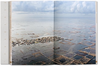 Sample content_Julia Watson. Lo—TEK. Design by Radical Indigenism