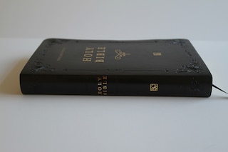 Sample content 4_KJV Holy Bible, Giant Print Thinline Large format, Black Premium Imitation Leath er with Ribbon Marker, Red Letter, and Thumb Index