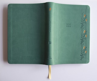 Aperçu du contenu 2_KJV Holy Bible, Large Print Medium format, Green with Birds Faux Leather w/ Ribbon Marker, Red Letter