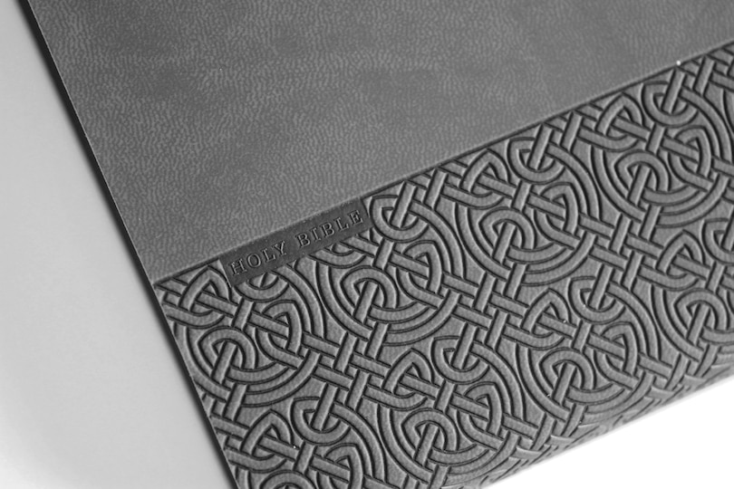 Sample content 2_KJV Holy Bible Large Print Handy Size Gray Imitation Leather