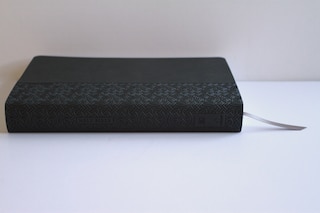 Sample content 4_KJV Holy Bible Large Print Handy Size Gray Imitation Leather