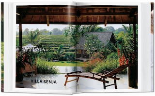 Sample content 4_Living in Bali. 45th Ed.