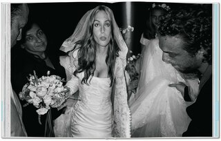 Aperçu du contenu 2_Mario Testino. I Love You. A celebration of weddings