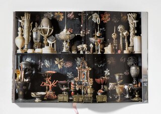 Sample content_Massimo Listri. Cabinet of Curiosities