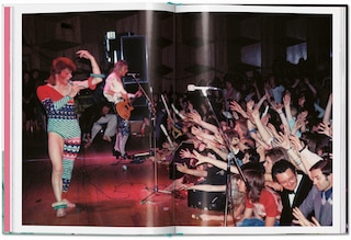 Sample content 4_Mick Rock. The Rise of David Bowie. 1972–1973