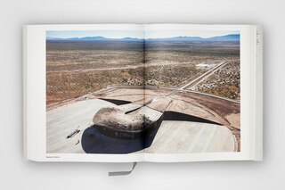 Sample content 3_Norman Foster