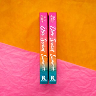 Aper&ccedil;u du contenu 2_Our Secret Summer (Standard Edition)