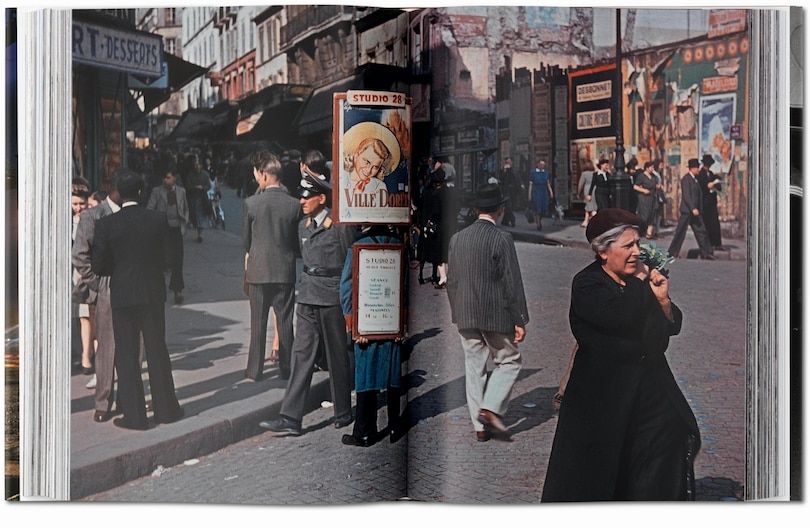 Sample content_Paris: Portrait of a City