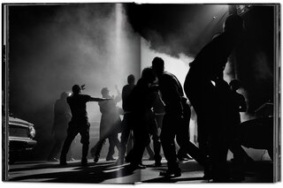 Sample content 5_Peter Lindbergh. Untold Stories