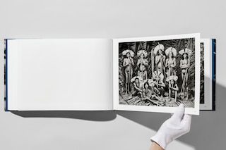 Sample content 3_Sebastião Salgado. Amazônia