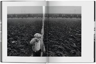 Sample content 4_Sebastião Salgado. Exodus
