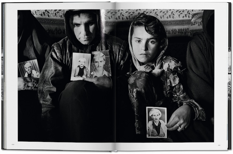 Sample content 5_Sebastião Salgado. Exodus