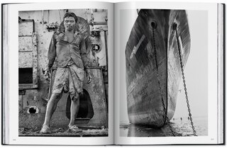 Sample content 5_Sebastião Salgado. La main de l'homme. Une archéologie de l'ère industrielle