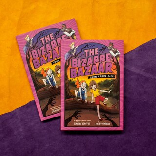 Aper&ccedil;u du contenu 5_The Bizarre Bazaar: Down a Dark Path (A Graphic Novel)