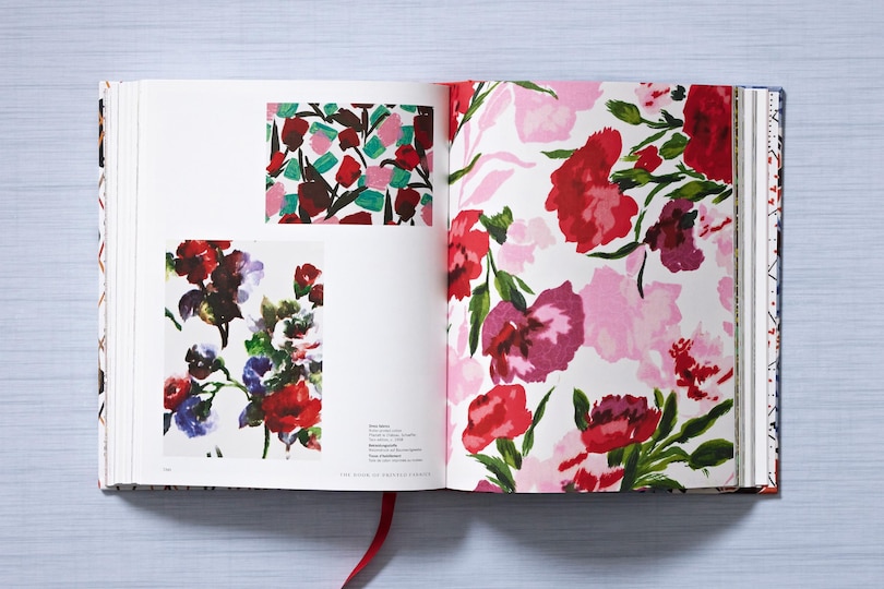 Aperçu du contenu 2_The Book of Printed Fabrics. From the 16th century until today