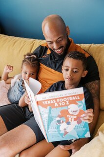 Aper&ccedil;u du contenu 3_The Longhorn Alphabet