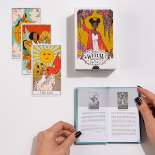 Sample content 4_The Modern Witch Tarot Deck