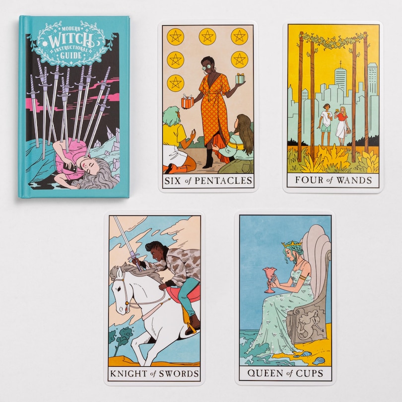 Sample content 5_The Modern Witch Tarot Deck