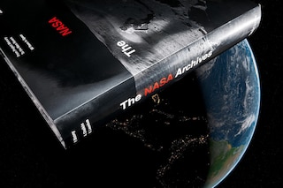 Aperçu du contenu_The NASA Archives. 60 Years in Space