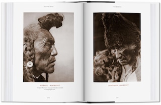 Aperçu du contenu_The North American Indian. The Complete Portfolios