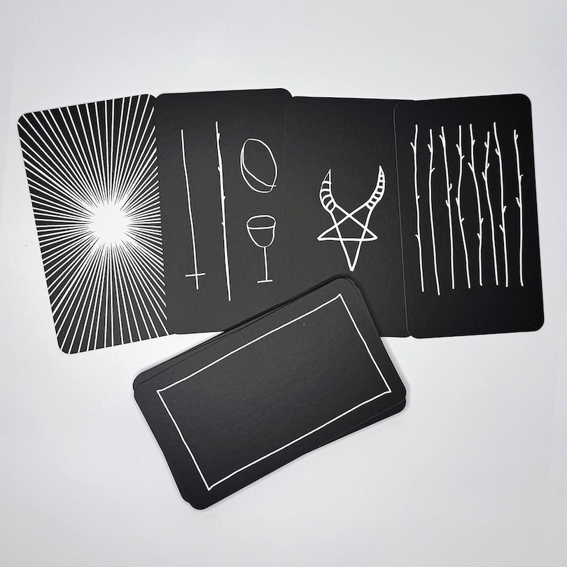 Aper&ccedil;u du contenu_The Portent Tarot