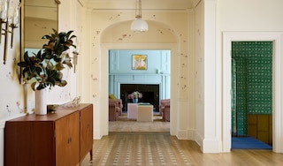 Sample content 4_This Must Be the Place