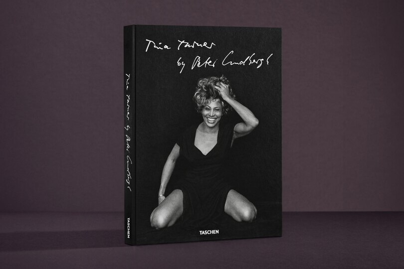 Sample content_Tina Turner by Peter Lindbergh