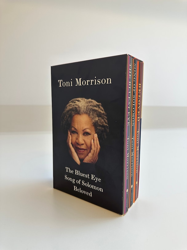 Sample content 4_Toni Morrison Box Set: The Bluest Eye, Song Of Solomon, Beloved