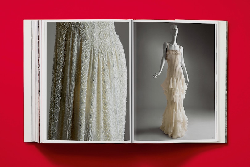 Sample content 3_Valentino. A Grand Italian Epic
