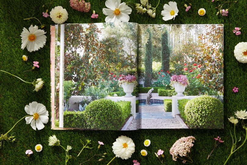 Sample content 2_Veranda Enchanting Gardens