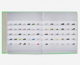 Sample content 3_Virgil Abloh. Nike. Icons