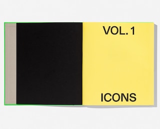 Sample content 4_Virgil Abloh. Nike. Icons