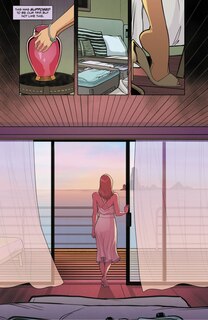 Sample content_Voyeur