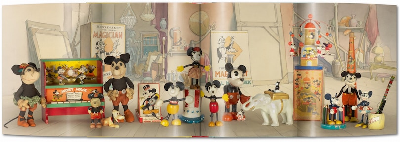 Aperçu du contenu 3_Walt Disney's Mickey Mouse. The Ultimate History
