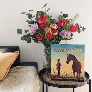 Sample content_War Horse picture book