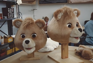 Sample content_WEIRD