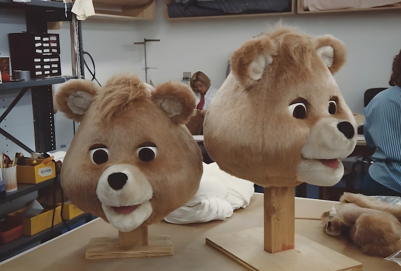 Sample content_WEIRD