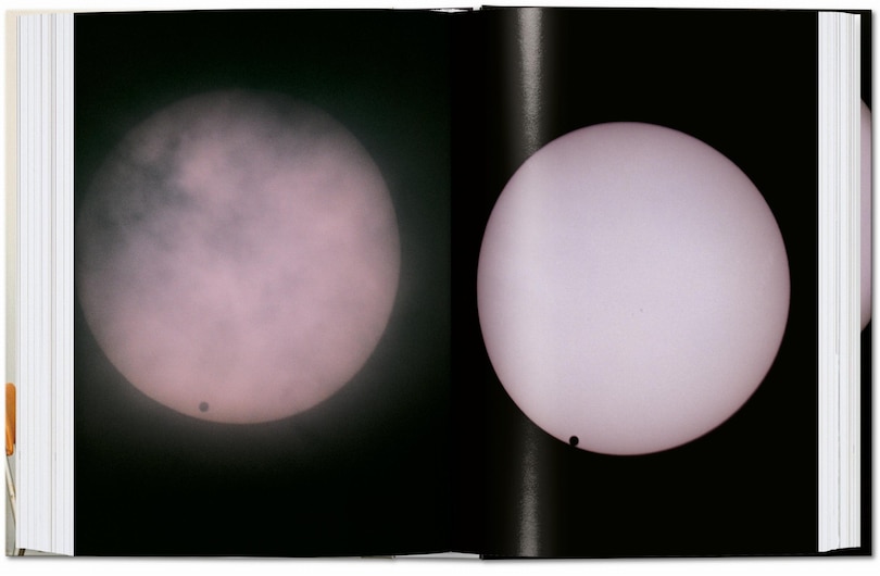 Sample content 3_Wolfgang Tillmans. four books. 45th Ed.