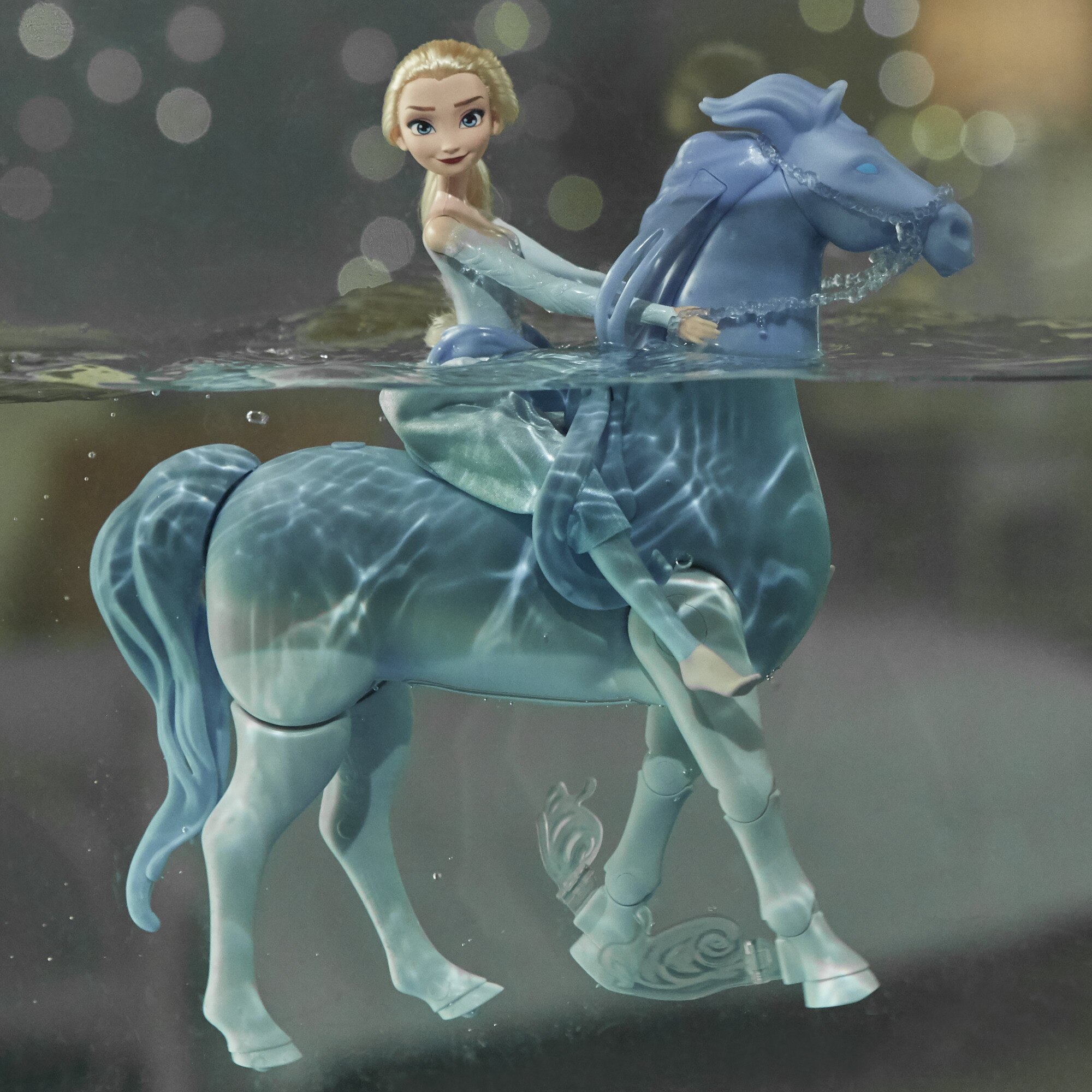 elsa and water nokk toy