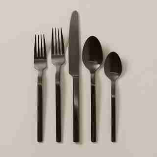 SERVICE DE COUVERTS – NOIR (ENSEMBLE DE 5)