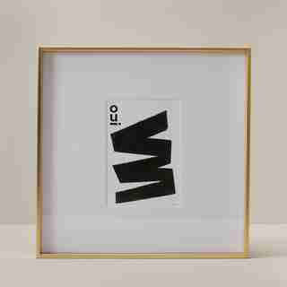 CADRE GALERIE AVEC PASSE-PARTOUT – LAITON (12,5 CM X 18 CM)