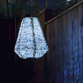 Soji Stella Prism Outdoor Solar Lantern