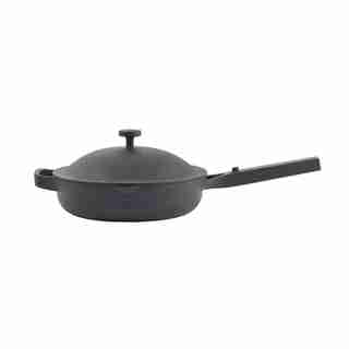Always Pan, Char